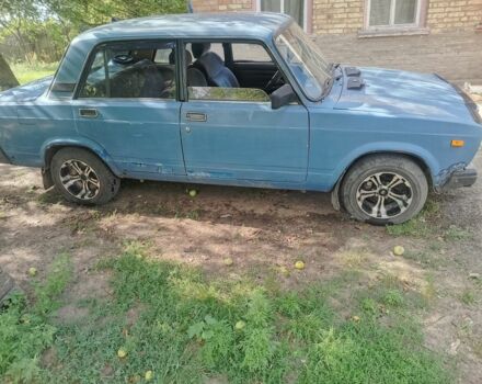 ВАЗ 2107 1990 в Смеле на Automoto.ua Синий ВАЗ 2107, объемом двигателя 0 л и пробегом 88 тыс. км за 595 $, фото 7 на Automoto.ua