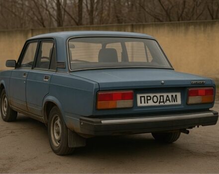 ВАЗ 2107 1990 в Киеве на Automoto.ua Синий ВАЗ 2107, объемом двигателя 0 л и пробегом 2 тыс. км за 300 $, фото 1 на Automoto.ua