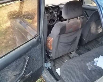 Синий ВАЗ 2107, объемом двигателя 1.6 л и пробегом 900 тыс. км за 775 $, фото 5 на Automoto.ua