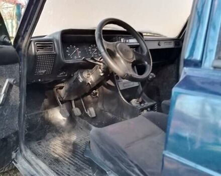 Синий ВАЗ 2107, объемом двигателя 1.6 л и пробегом 900 тыс. км за 775 $, фото 4 на Automoto.ua