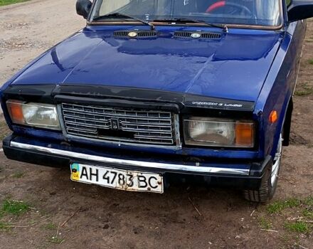 Синий ВАЗ 2107, объемом двигателя 15 л и пробегом 111 тыс. км за 550 $, фото 1 на Automoto.ua