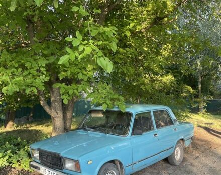 Синий ВАЗ 2107, объемом двигателя 0 л и пробегом 333 тыс. км за 230 $, фото 2 на Automoto.ua