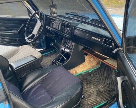 Синий ВАЗ 2107, объемом двигателя 1 л и пробегом 300 тыс. км за 994 $, фото 2 на Automoto.ua