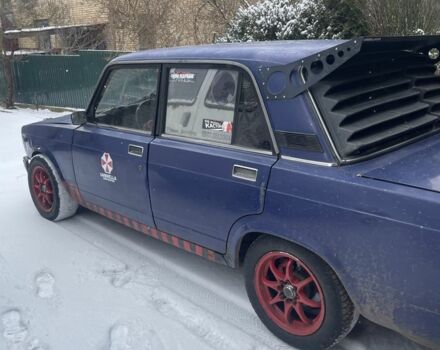 Синий ВАЗ 2107, объемом двигателя 1.5 л и пробегом 25 тыс. км за 1050 $, фото 2 на Automoto.ua