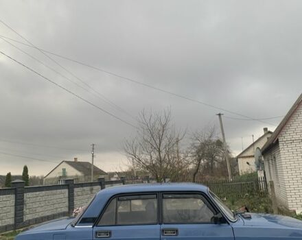 Синий ВАЗ 2107, объемом двигателя 1.5 л и пробегом 250 тыс. км за 650 $, фото 4 на Automoto.ua