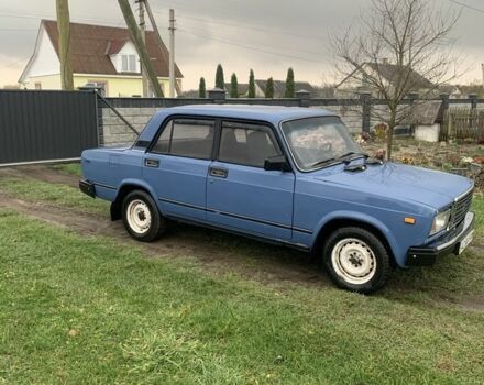Синий ВАЗ 2107, объемом двигателя 1.5 л и пробегом 250 тыс. км за 650 $, фото 3 на Automoto.ua