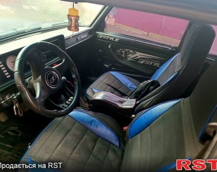Синий ВАЗ 2107, объемом двигателя 1.5 л и пробегом 0 тыс. км за 1550 $, фото 4 на Automoto.ua