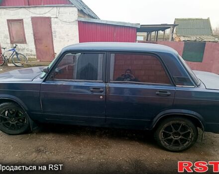 Синий ВАЗ 2107, объемом двигателя 1.5 л и пробегом 0 тыс. км за 1550 $, фото 3 на Automoto.ua