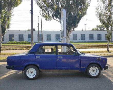 Синий ВАЗ 2107, объемом двигателя 0 л и пробегом 350 тыс. км за 650 $, фото 3 на Automoto.ua