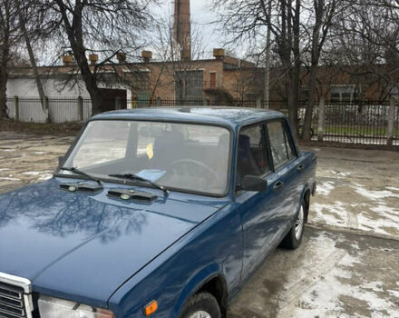 Синий ВАЗ 2107, объемом двигателя 1.5 л и пробегом 180 тыс. км за 1250 $, фото 1 на Automoto.ua