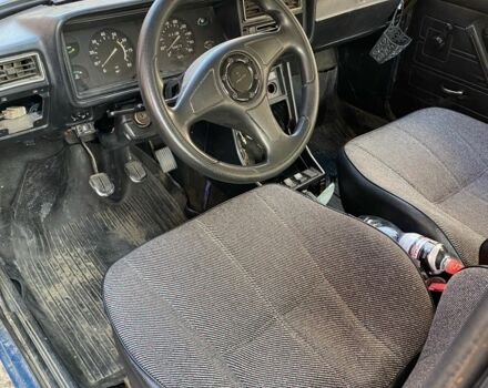 ВАЗ 2107 2001 в Черновцах на Automoto.ua Синий ВАЗ 2107, объемом двигателя 1.6 л и пробегом 155 тыс. км за 692 $, фото 5 на Automoto.ua