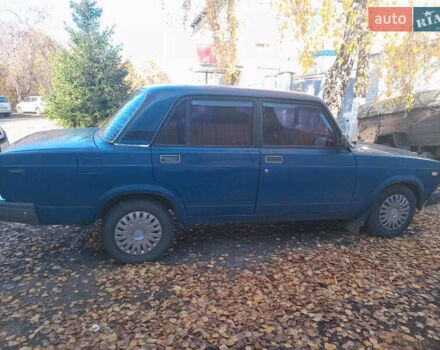 ВАЗ 2107 2001 в Киеве на Automoto.ua Синий ВАЗ 2107, объемом двигателя 1.5 л и пробегом 110 тыс. км за 1500 $, фото 1 на Automoto.ua