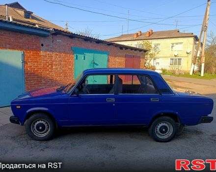 Синий ВАЗ 2107, объемом двигателя 15 л и пробегом 167 тыс. км за 1499 $, фото 1 на Automoto.ua