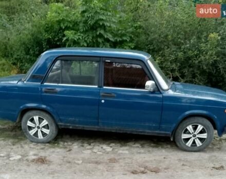 Синий ВАЗ 2107, объемом двигателя 1.5 л и пробегом 100 тыс. км за 1200 $, фото 1 на Automoto.ua
