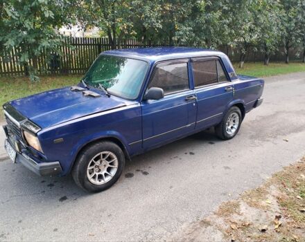 Синий ВАЗ 2107, объемом двигателя 1.6 л и пробегом 150 тыс. км за 950 $, фото 1 на Automoto.ua