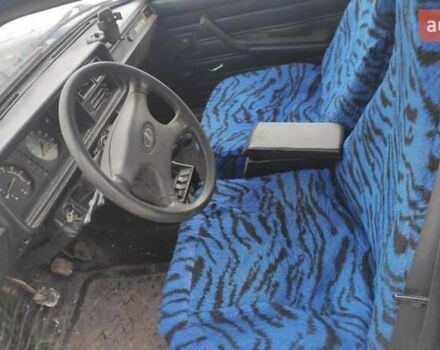 Синий ВАЗ 2107, объемом двигателя 1.5 л и пробегом 77 тыс. км за 1200 $, фото 5 на Automoto.ua