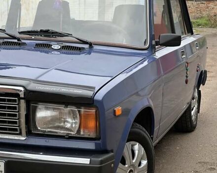 Синий ВАЗ 2107, объемом двигателя 1.45 л и пробегом 40 тыс. км за 1650 $, фото 1 на Automoto.ua