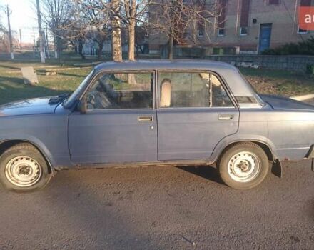 Синий ВАЗ 2107, объемом двигателя 1.45 л и пробегом 145 тыс. км за 723 $, фото 1 на Automoto.ua