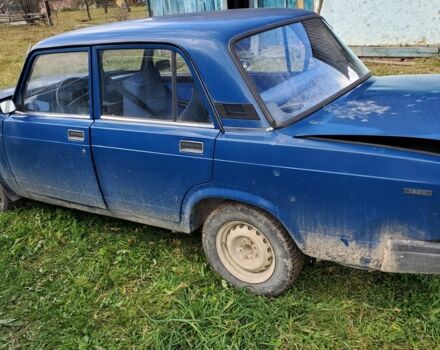 ВАЗ 2107 2004 в Ивано-Франковске на Automoto.ua Синий ВАЗ 2107, объемом двигателя 1.5 л и пробегом 300 тыс. км за 309 $, фото 3 на Automoto.ua