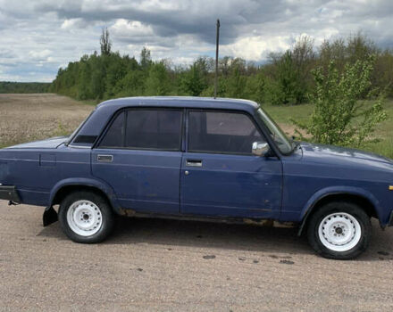 Синий ВАЗ 2107, объемом двигателя 1.45 л и пробегом 167 тыс. км за 800 $, фото 1 на Automoto.ua