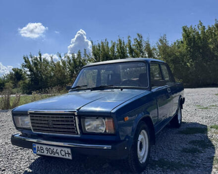 Синий ВАЗ 2107, объемом двигателя 1.5 л и пробегом 200 тыс. км за 800 $, фото 4 на Automoto.ua