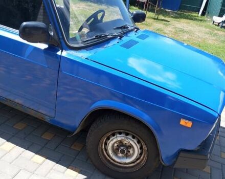 Синий ВАЗ 2107, объемом двигателя 1.45 л и пробегом 267 тыс. км за 800 $, фото 2 на Automoto.ua