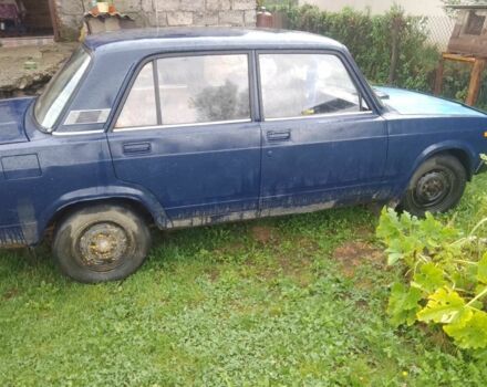 ВАЗ 2107 2004 у Тячеве на Automoto.ua Синій ВАЗ 2107, об'ємом двигуна 0 л та пробігом 2 тис. км за 286 $, фото 3 на Automoto.ua