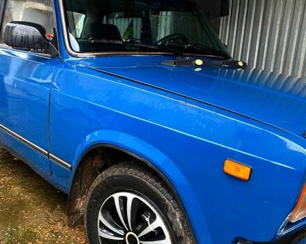 Синий ВАЗ 2107, объемом двигателя 1.5 л и пробегом 45 тыс. км за 900 $, фото 3 на Automoto.ua