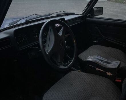 Синий ВАЗ 2107, объемом двигателя 1.5 л и пробегом 160 тыс. км за 947 $, фото 6 на Automoto.ua