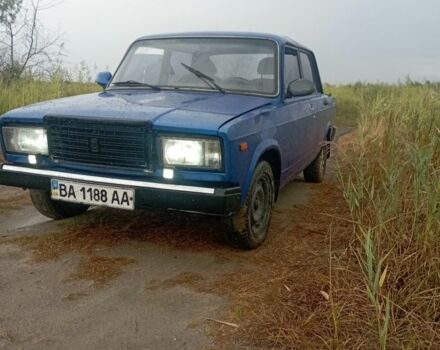 Синий ВАЗ 2107, объемом двигателя 1.5 л и пробегом 100 тыс. км за 600 $, фото 3 на Automoto.ua