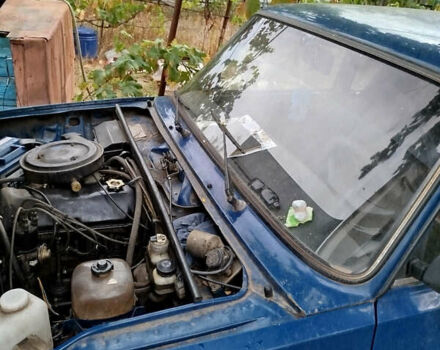 Синий ВАЗ 2107, объемом двигателя 1.45 л и пробегом 350 тыс. км за 1200 $, фото 3 на Automoto.ua