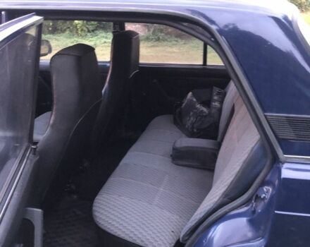 Синій ВАЗ 2107, об'ємом двигуна 1.5 л та пробігом 21 тис. км за 1000 $, фото 6 на Automoto.ua