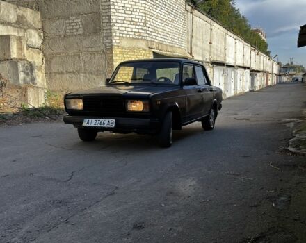 Синий ВАЗ 2107, объемом двигателя 1.5 л и пробегом 65 тыс. км за 650 $, фото 2 на Automoto.ua