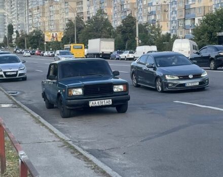 Синій ВАЗ 2107, об'ємом двигуна 1.5 л та пробігом 77 тис. км за 1013 $, фото 7 на Automoto.ua