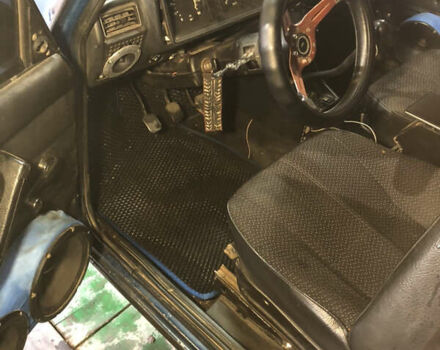 Синий ВАЗ 2107, объемом двигателя 1.3 л и пробегом 100 тыс. км за 1450 $, фото 2 на Automoto.ua