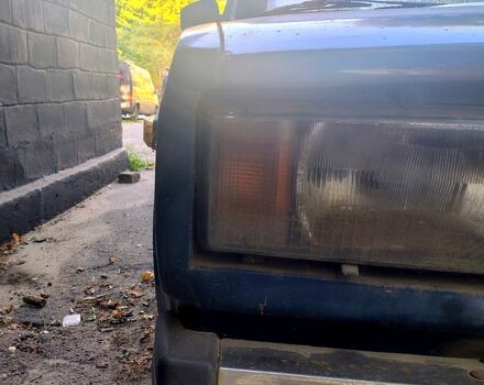 ВАЗ 2107 2004 у Кам'янське (Дніпродзержинськ) на Automoto.ua Синій ВАЗ 2107, об'ємом двигуна 1.5 л та пробігом 176 тис. км за 620 $, фото 3 на Automoto.ua