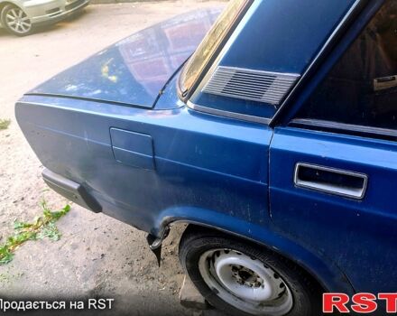ВАЗ 2107 2004 у Кам'янське (Дніпродзержинськ) на Automoto.ua Синій ВАЗ 2107, об'ємом двигуна 1.5 л та пробігом 176 тис. км за 620 $, фото 5 на Automoto.ua