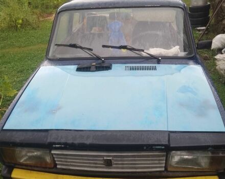 ВАЗ 2107 2004 у Тячеве на Automoto.ua Синій ВАЗ 2107, об'ємом двигуна 0 л та пробігом 2 тис. км за 286 $, фото 6 на Automoto.ua