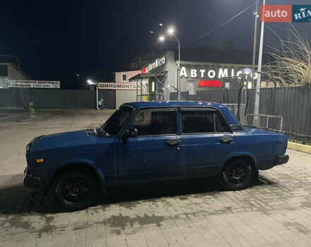 Синий ВАЗ 2107, объемом двигателя 1.5 л и пробегом 268 тыс. км за 1100 $, фото 1 на Automoto.ua