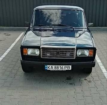ВАЗ 2107 2004 в Киеве на Automoto.ua Синий ВАЗ 2107, объемом двигателя 1.5 л и пробегом 85 тыс. км за 1200 $, фото 1 на Automoto.ua