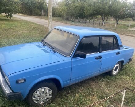 Синій ВАЗ 2107, об'ємом двигуна 1.5 л та пробігом 200 тис. км за 1079 $, фото 1 на Automoto.ua