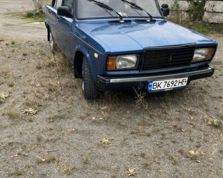 Синий ВАЗ 2107, объемом двигателя 1.5 л и пробегом 50 тыс. км за 850 $, фото 3 на Automoto.ua