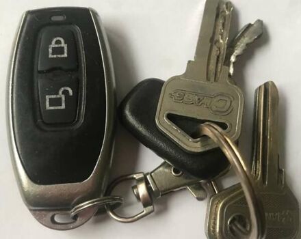 Синий ВАЗ 2107, объемом двигателя 1.5 л и пробегом 80 тыс. км за 1850 $, фото 2 на Automoto.ua