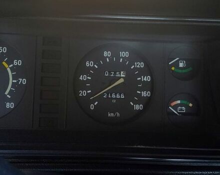 Синий ВАЗ 2107, объемом двигателя 1.6 л и пробегом 21 тыс. км за 1100 $, фото 5 на Automoto.ua
