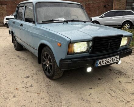 Синий ВАЗ 2107, объемом двигателя 1.5 л и пробегом 250 тыс. км за 1100 $, фото 3 на Automoto.ua