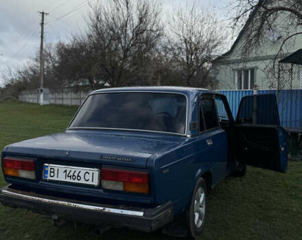 Синій ВАЗ 2107, об'ємом двигуна 1.5 л та пробігом 196 тис. км за 1400 $, фото 3 на Automoto.ua