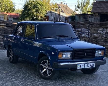 Синий ВАЗ 2107, объемом двигателя 1.5 л и пробегом 160 тыс. км за 1800 $, фото 4 на Automoto.ua