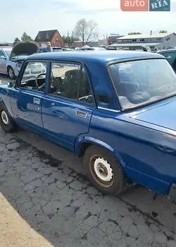 ВАЗ 2107 2004 в Харькове на Automoto.ua Синий ВАЗ 2107, объемом двигателя 0 л и пробегом 77 тыс. км за 1000 $, фото 3 на Automoto.ua