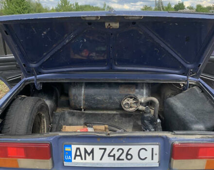 Синий ВАЗ 2107, объемом двигателя 1.45 л и пробегом 167 тыс. км за 800 $, фото 3 на Automoto.ua