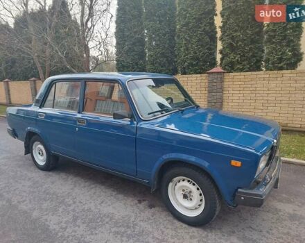 Синий ВАЗ 2107, объемом двигателя 1.5 л и пробегом 33 тыс. км за 2200 $, фото 6 на Automoto.ua